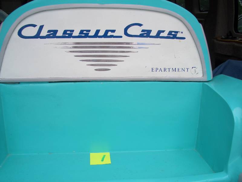 Classic Car Bench