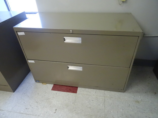 Lateral File