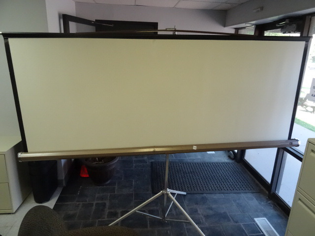Projection Screen
