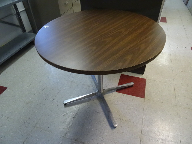 Round Table