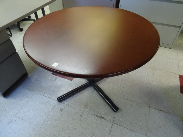 Round Table