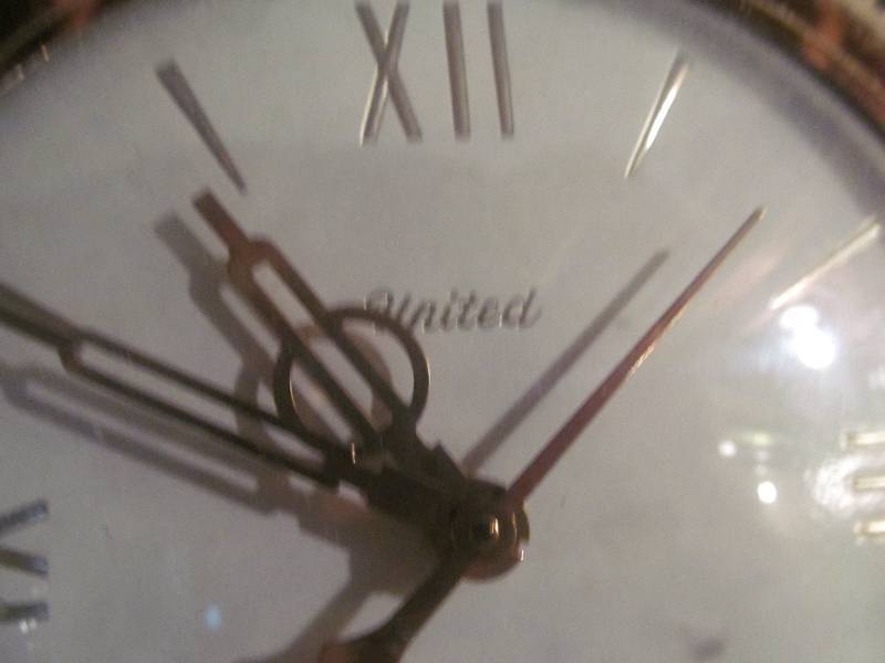 lot 25 image: Antique,Decorative Clock