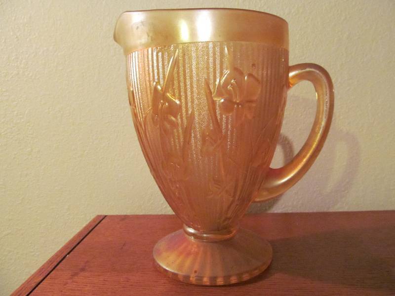 lot 52 image: Vintage Pitcher