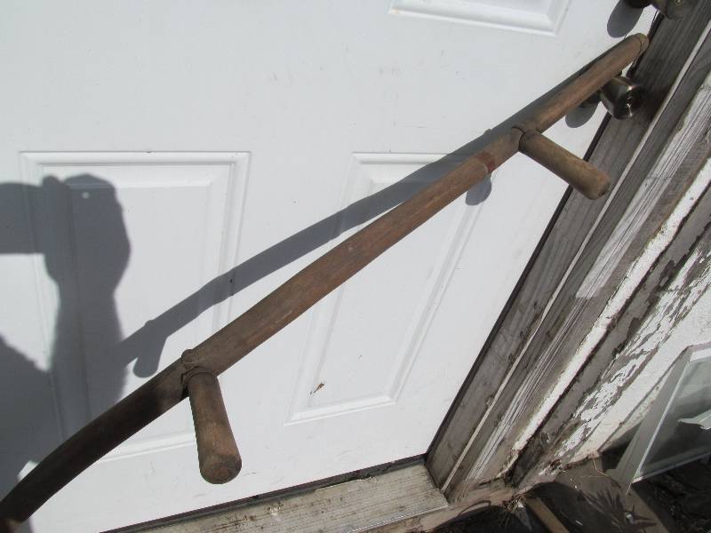 lot 11 image: Vintage Scythe
