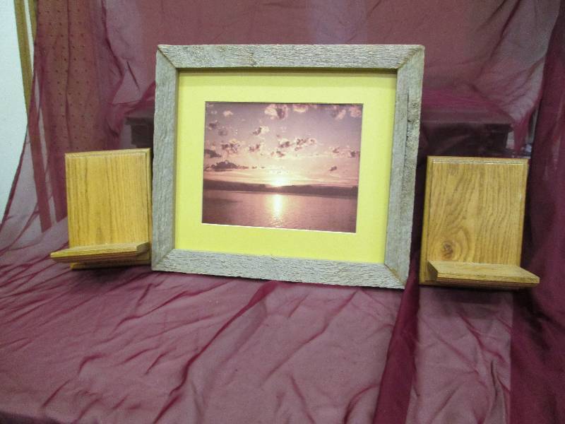 lot 62 image: Picture of a sunset and two small s...