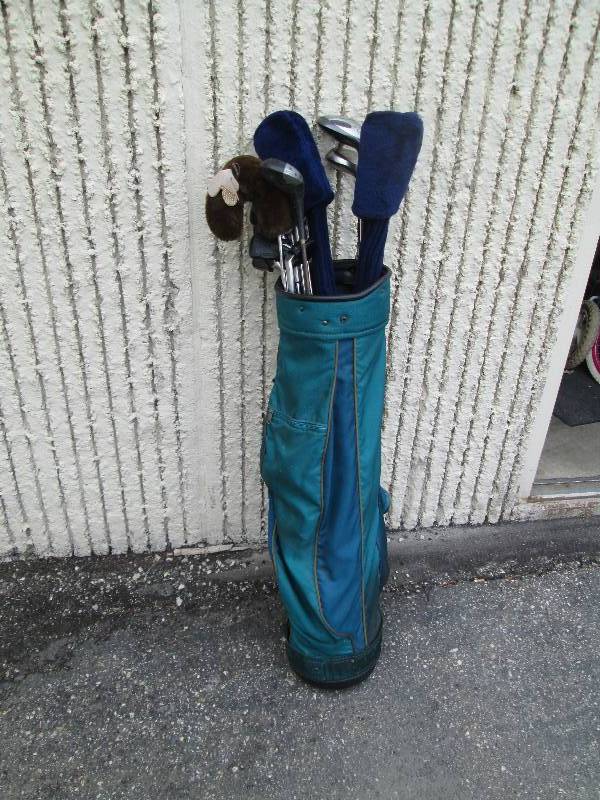lot 85 image: Golf clubs and bags...