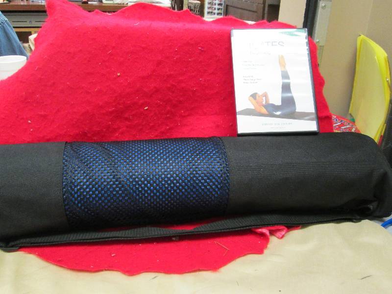 lot 122 image: Pilates beginning mat workout and ...
