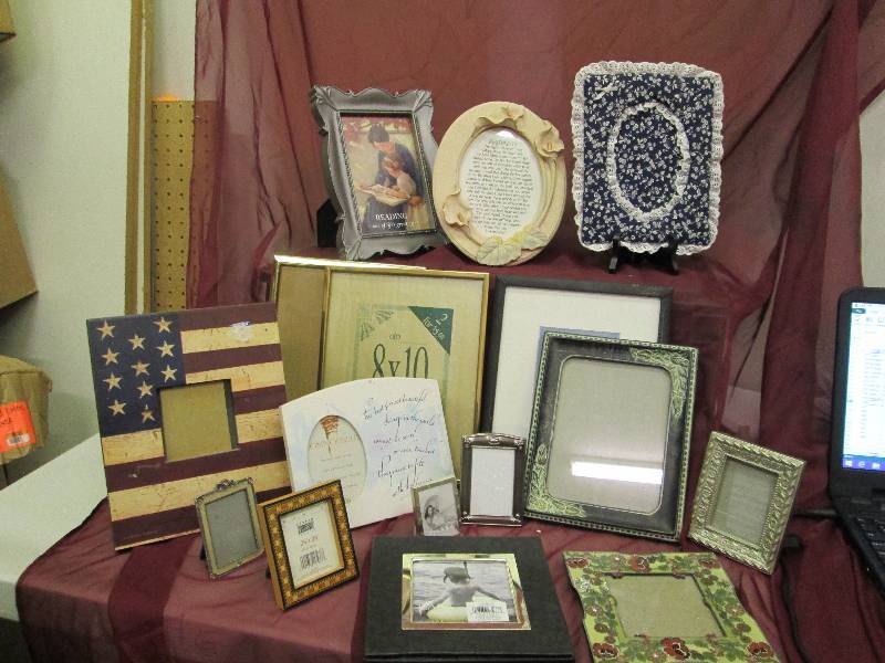 lot 136 image: Assortment of different picture fra...