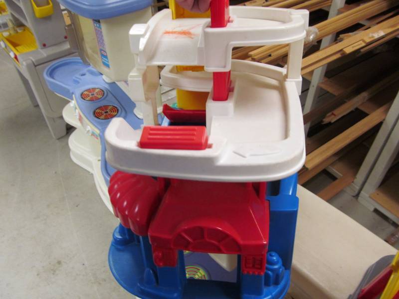Lot Of 2 Preschool Toys Fisher Price Car Parking Complex lot of 2 preschool toys fisher price car parking complex