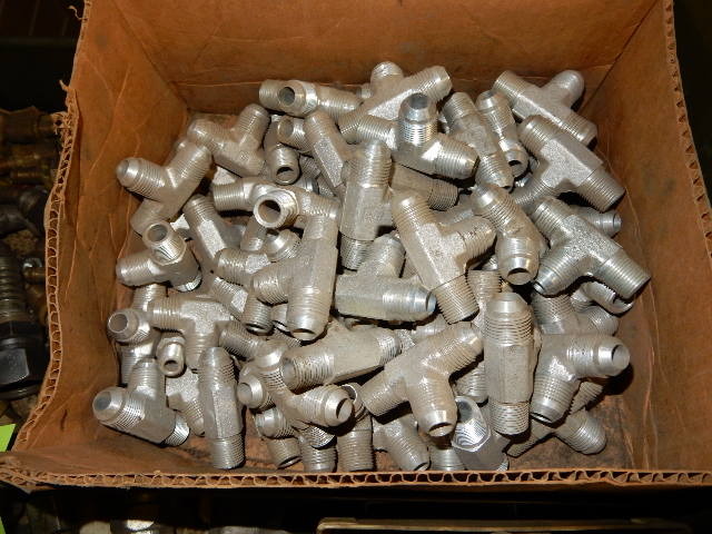High Pressure and Hydraulic Pipe Fittings, Most are Parker Brand