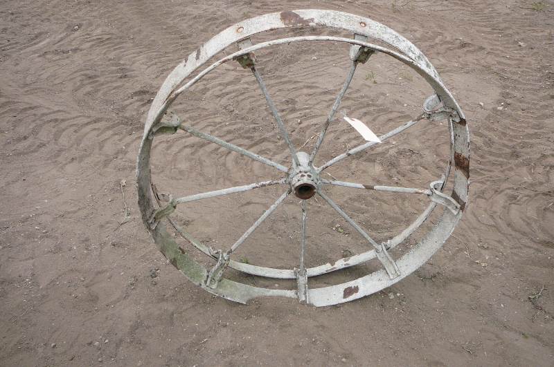 lot 4 image: Antique Steel Wheels