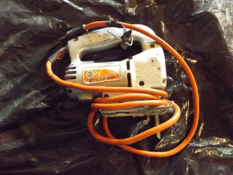 lot 66 image: Black & Decker Jigsaw