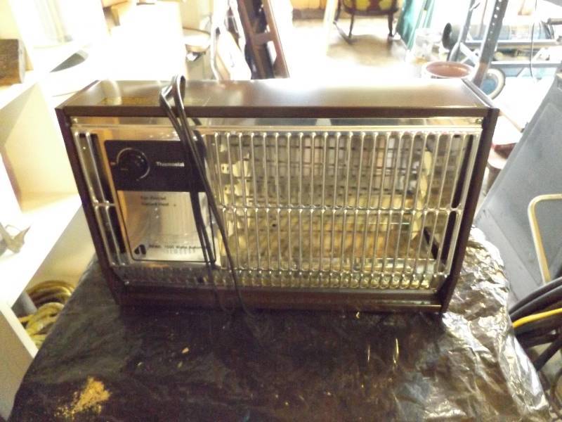 lot 81 image: Heater and Fan