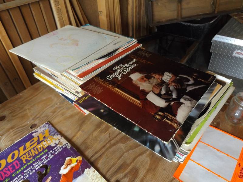 lot 105 image: Records