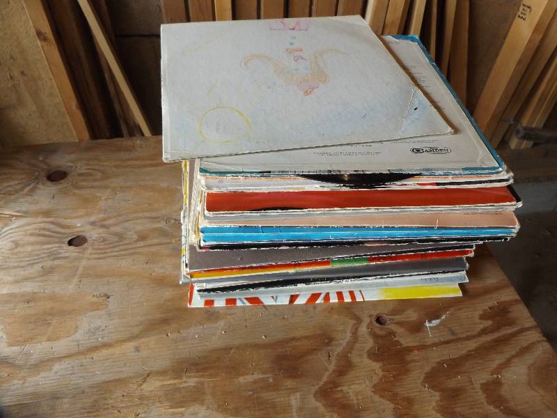 lot 106 image: Records