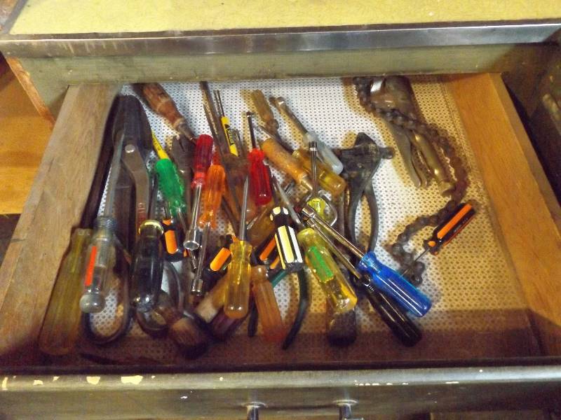 lot 133 image: Assorted Tools