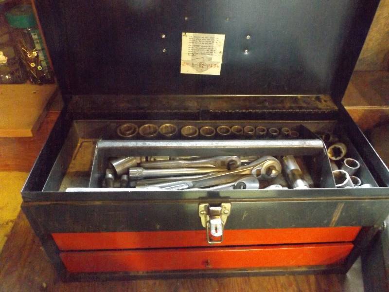 lot 141 image: Tool Box and Contents