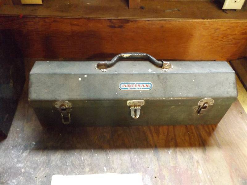 lot 142 image: Artisan Tool Box with Contents
