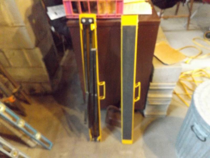 lot 150 image: Pair of Metal Saw Horses