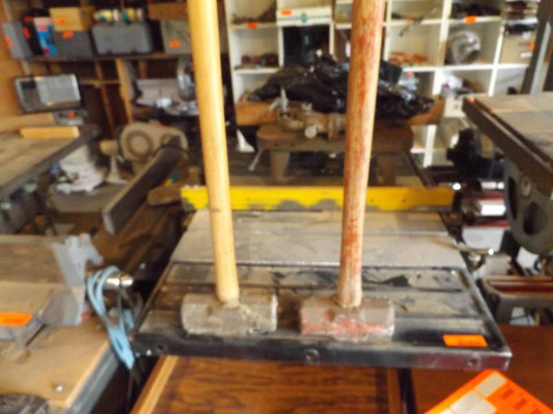 lot 155 image: Sledge Hammers