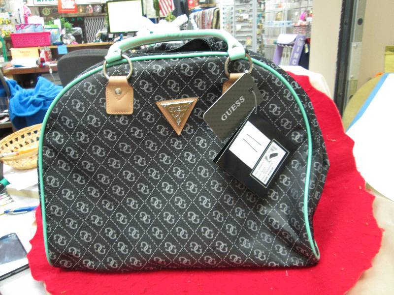 Guess Black multi bag...