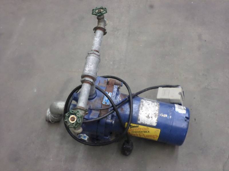 lot 83 image: Simer 12HP 115230Volt Jet Pump ...