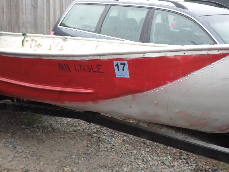 lot 1 image: 1974 Lowe-Line 14ft Aluminum Fishin...