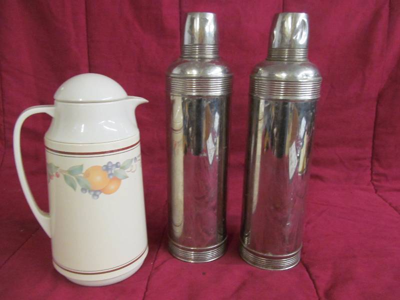 Thermos
