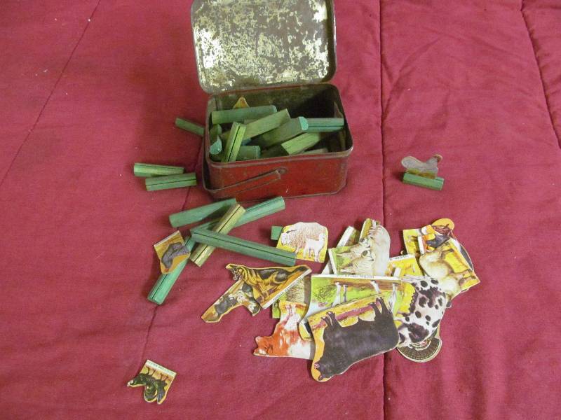 Vintage tin