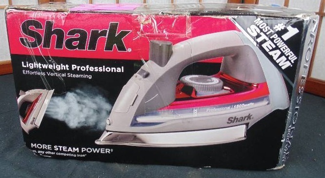 lot 14 image: Shark Lightweight Professional Steaming Iron