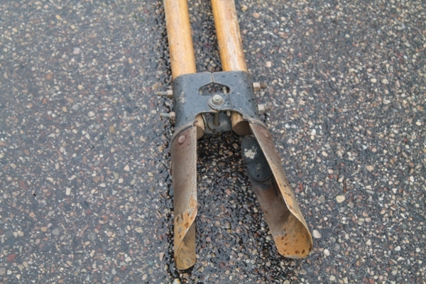 Post Hole Digger