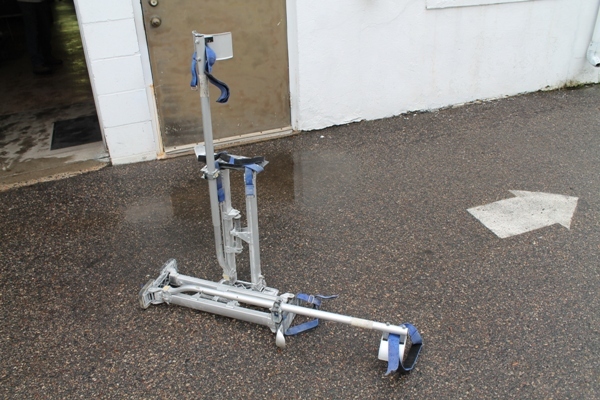 Sheet Rock Stilts Pair