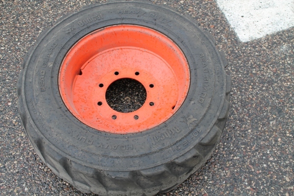 Bobcat Tire
