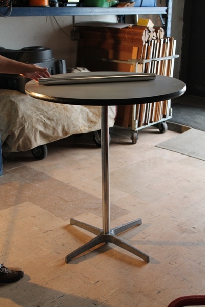 Round Table 36 inch
