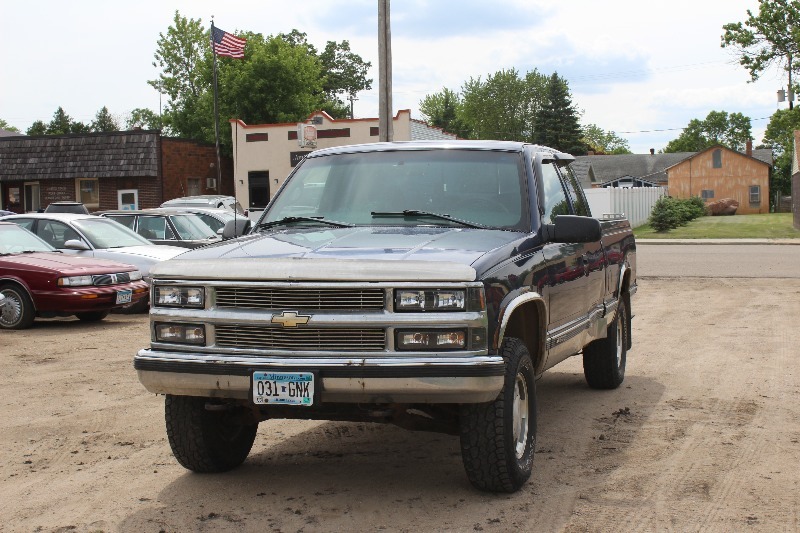 1998 Chevrolet K1500 Silverado 4x4 Extended Cab 3 Door