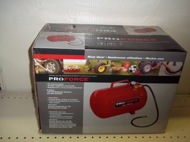 lot 38 image: New 5 Gallon air tank
