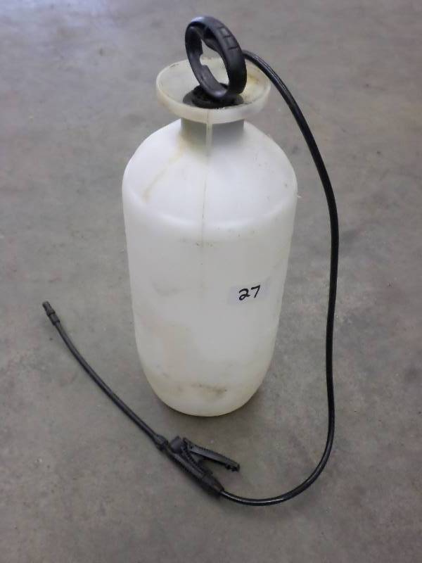 lot 27 image: Charin 3-Gallon Pump Sprayer ...