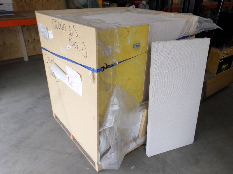 lot 75 image: Crate Of Approx (36) 24x48 Sound ...