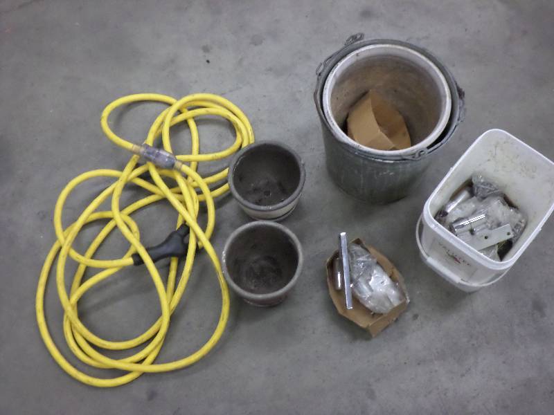 lot 102 image: Lot Of Electrical Cord, Misc Bucke...