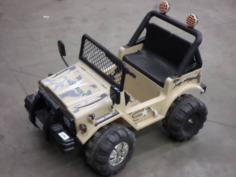 lot 104 image: Range Rider Battery Powered Car, Ba...