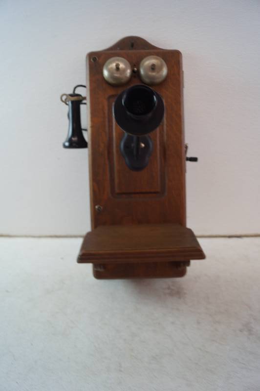 Kellogg Wall Phone