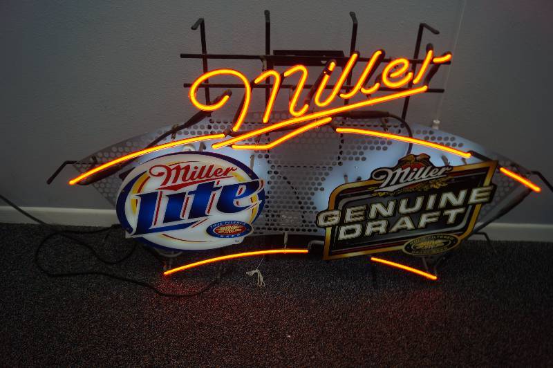 Beer Neon Sign