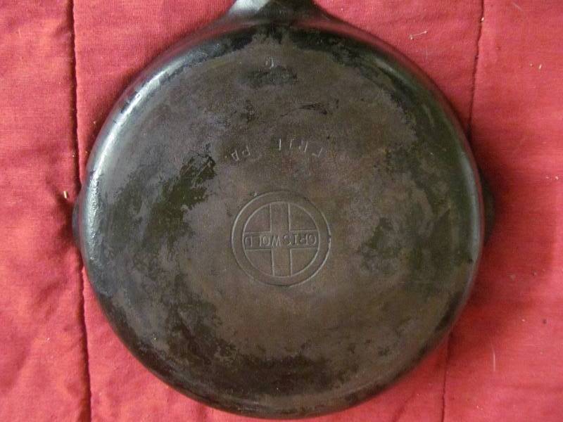 lot 204 image: Griswold