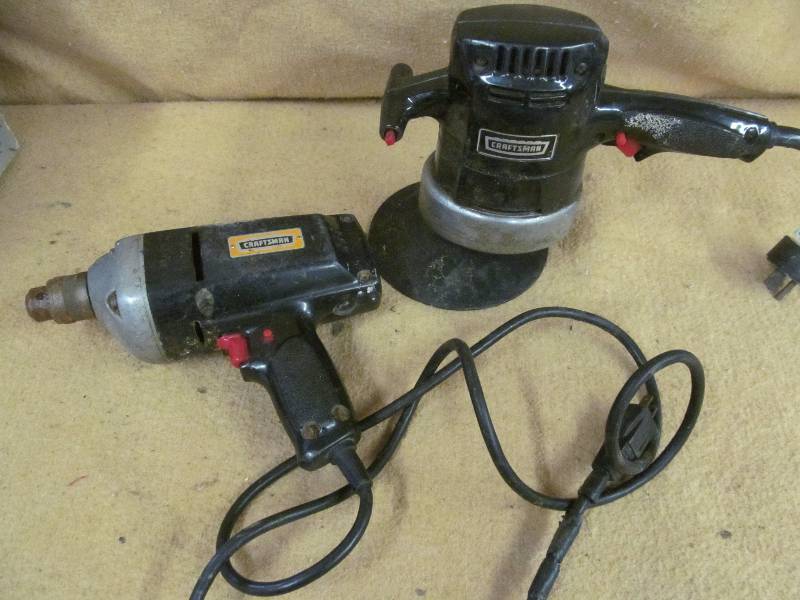lot 17 image: Tools