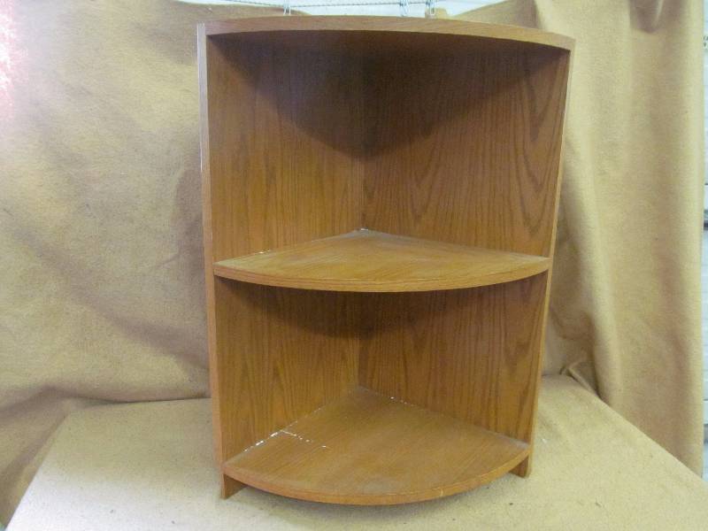 lot 33 image: Bookshelf
