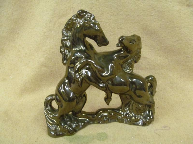lot 101 image: Figurine