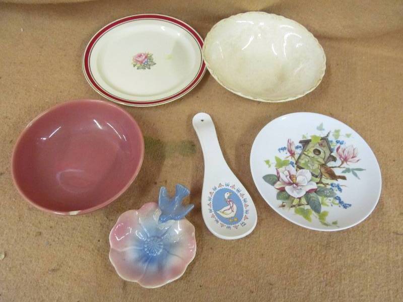 lot 134 image: Kitchen Supplies