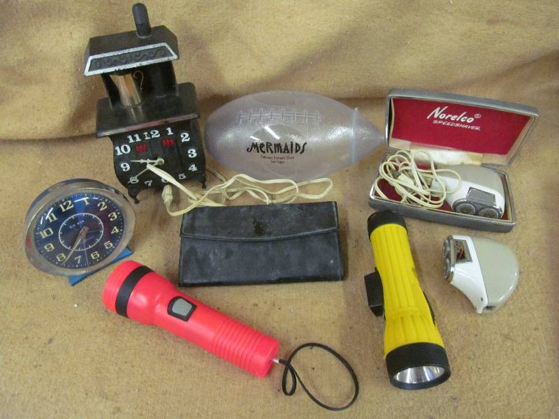 lot 148 image: Household