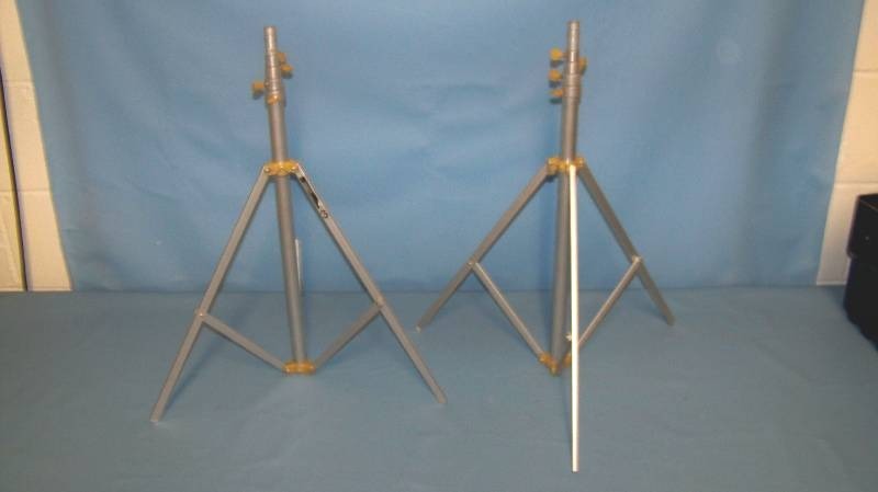 lot 66 image: (2) Lowel, Lighting Tripods  Stands in Hard Sided Lowel Travel  Carrying Case