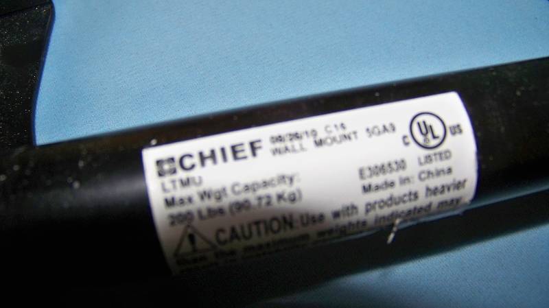 lot 104 image: Chief Manufacturing, Flat Panel  TV  Monitor  Display Wall Mount